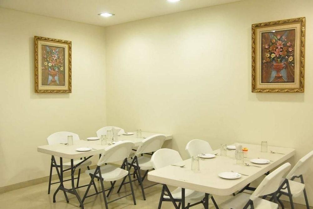 Hotel Avon International Aurangabad  Eksteriør bilde